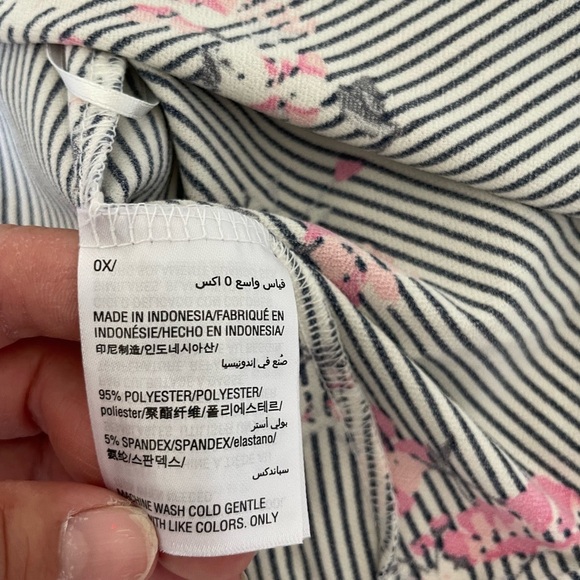 Charter Club Floral Striped Blouse with Red Floral Pattern And Bell Sleeves - Picture 9 of 11